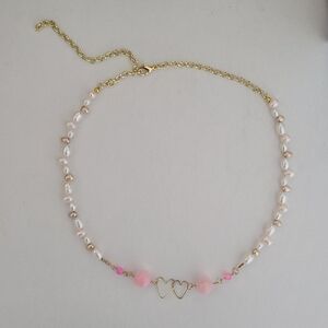 Handmade Chic Gold and Pink Heart Pearl Necklace